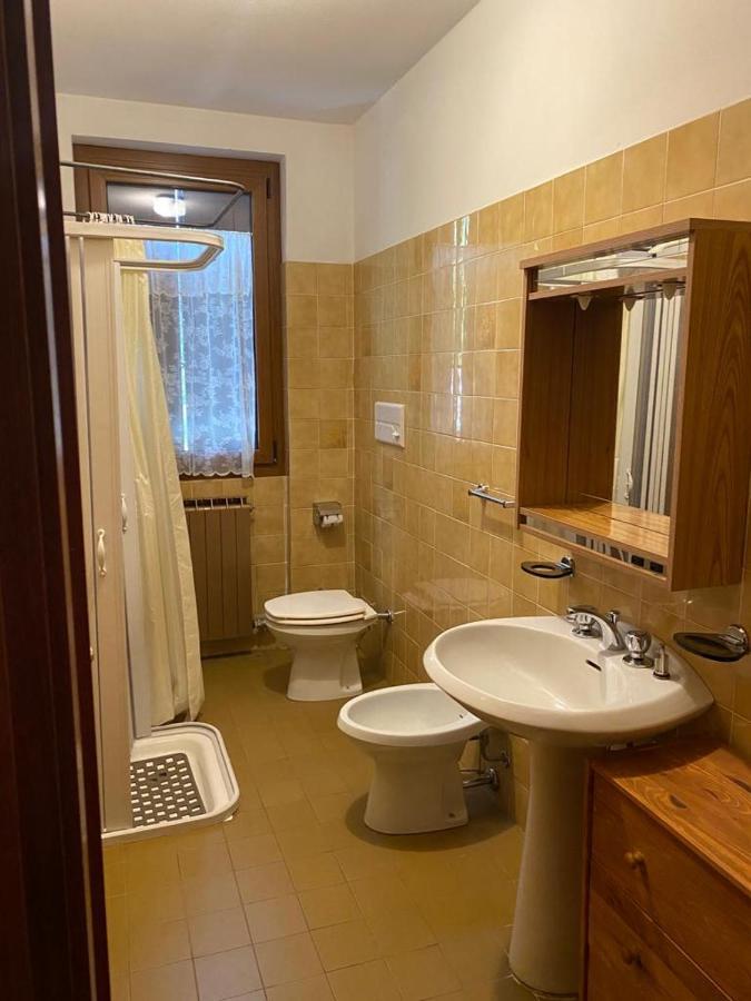 Albergo Quai Monno Buitenkant foto