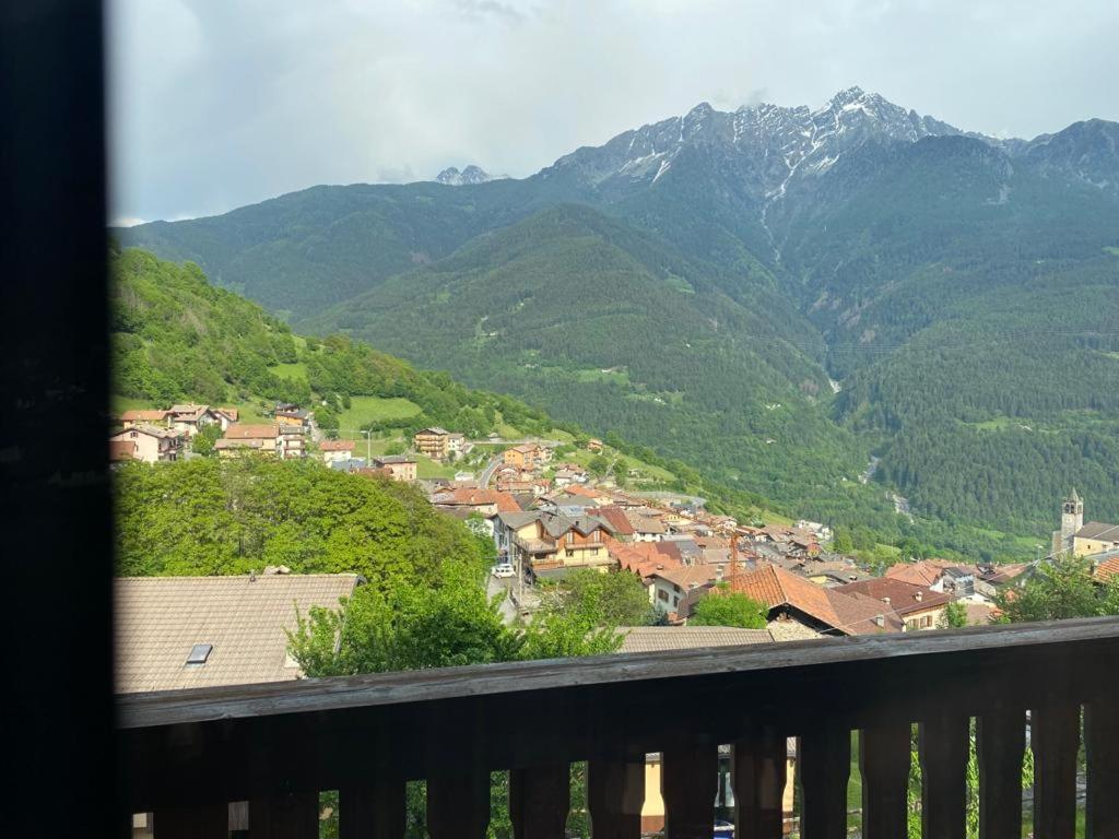 Albergo Quai Monno Buitenkant foto
